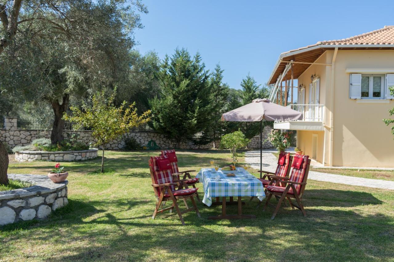Oli Terra Apartment Lefkada City Exterior photo